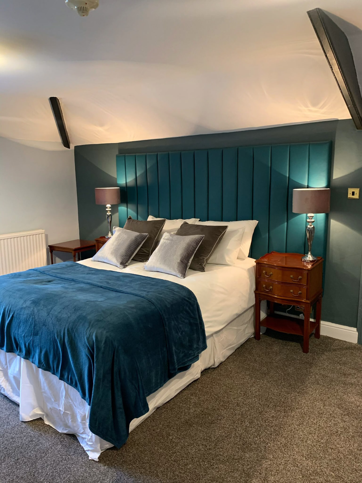 Hotel Beds & Headboards project by Red Kite Furniture, Hotel Bed Teal Fluted Wall Height Headboard 01